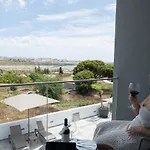 Ria Formosa بيت ضيافة