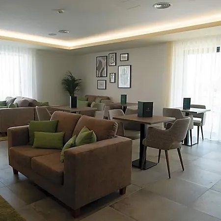 Ria Formosa ゲストハウス 4*